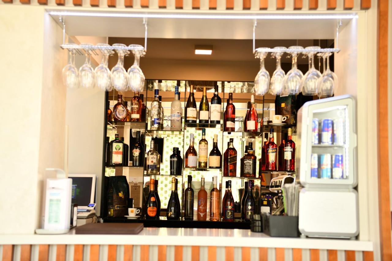 Quartz Boutique Hotel 마마이아 외부 사진