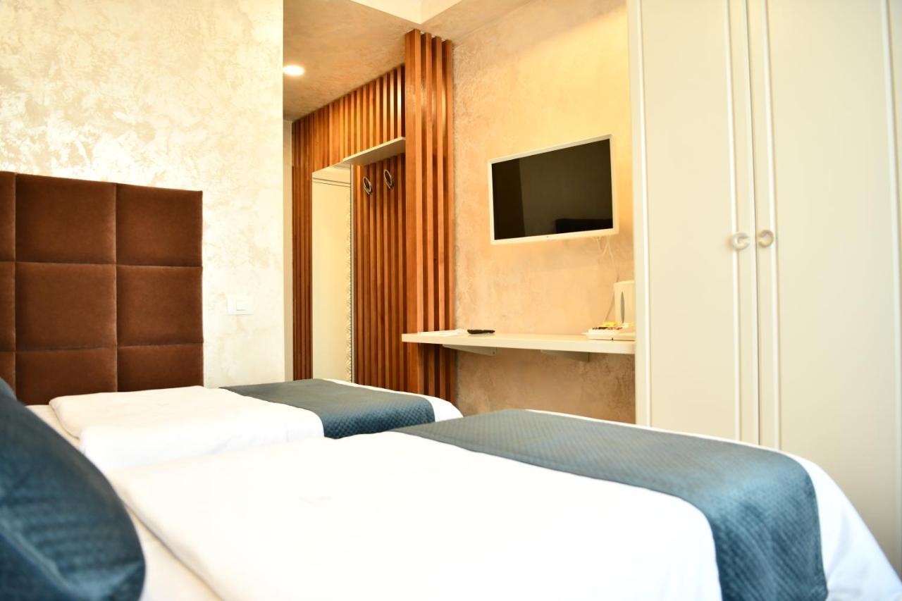 Quartz Boutique Hotel 마마이아 외부 사진