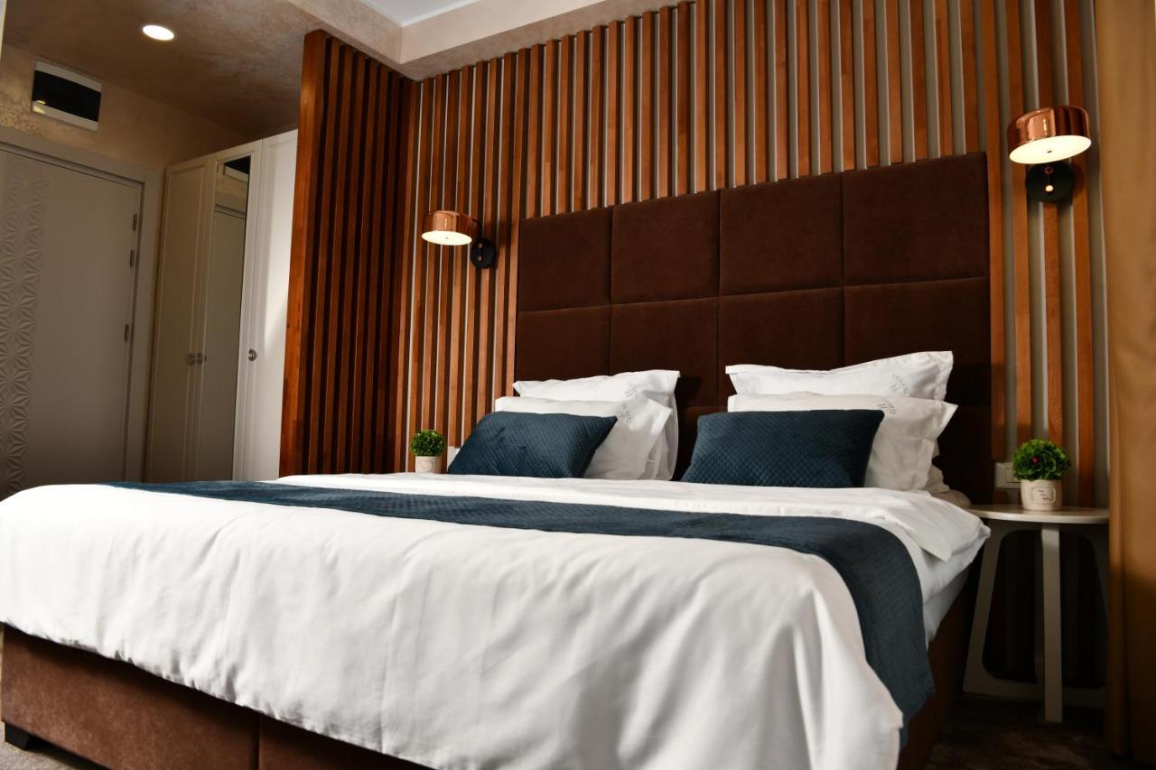 Quartz Boutique Hotel 마마이아 외부 사진
